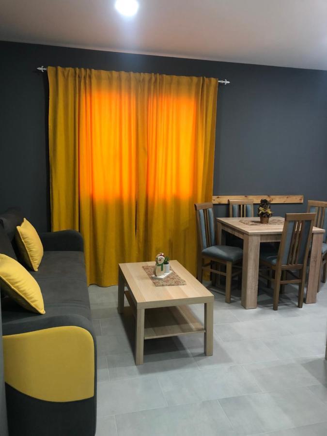 Aphrodite Hills Apartments-Stara Planina Crni Vrh Bagian luar foto