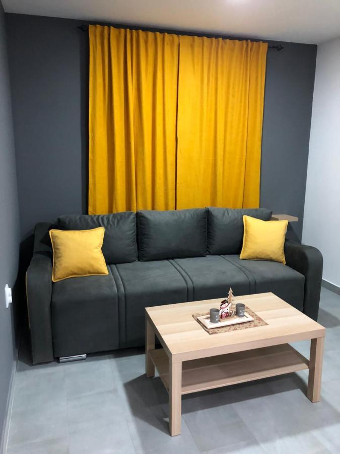 Aphrodite Hills Apartments-Stara Planina Crni Vrh Bagian luar foto